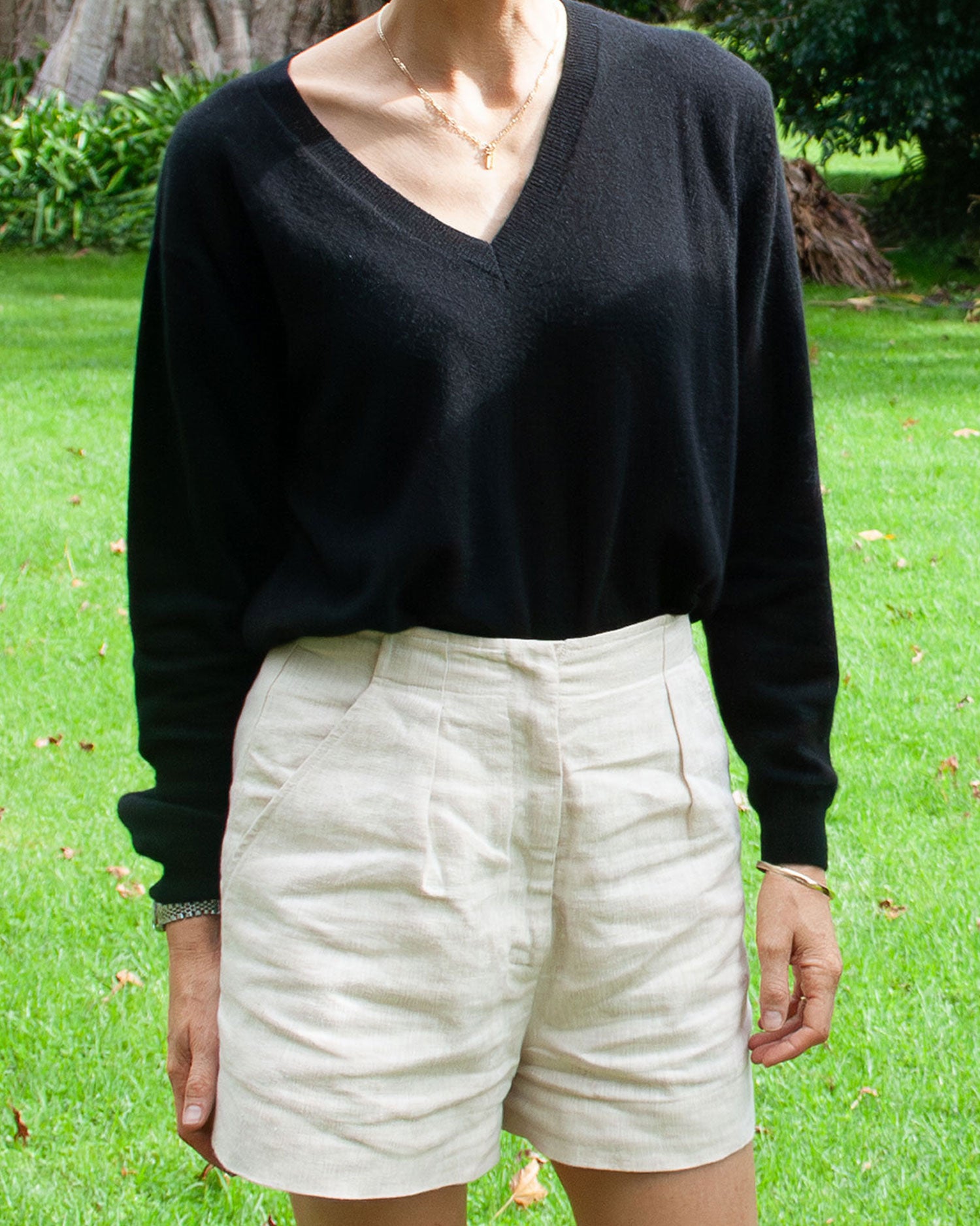 V Neck